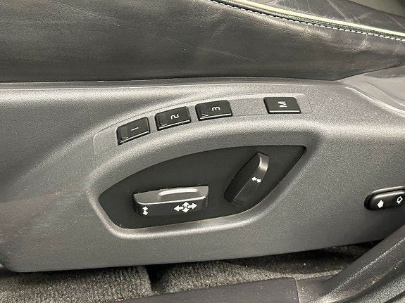 Volvo V60 22 of 27