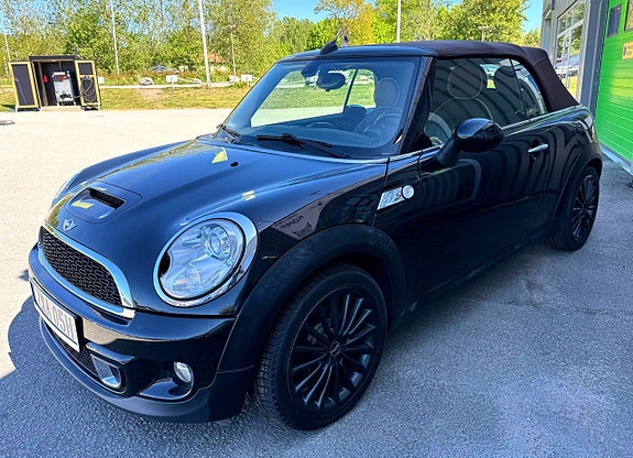MINI Cooper S 6 of 17