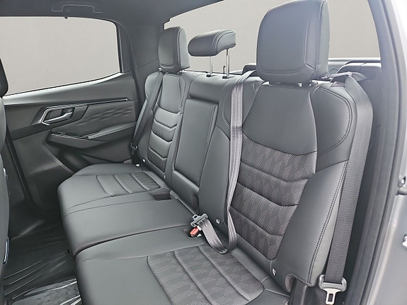Isuzu D-max 5 of 11