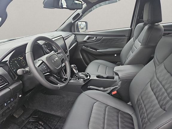 Isuzu D-max 4 of 11