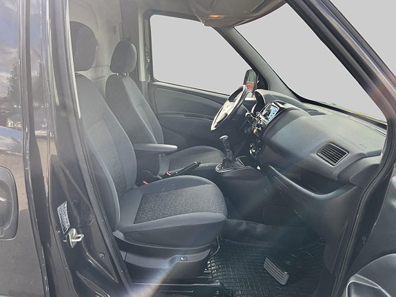 Fiat Doblo 5 of 5