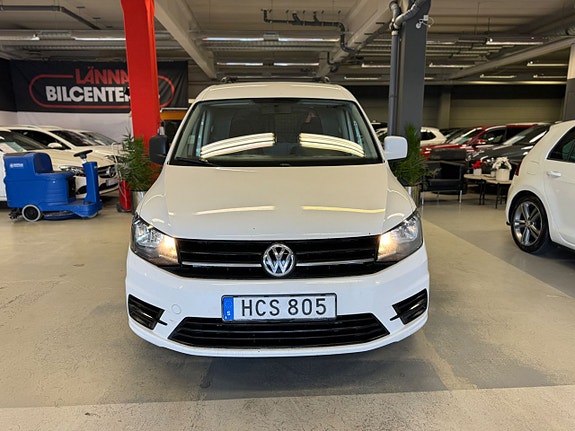 Volkswagen Caddy Maxi 3 of 5