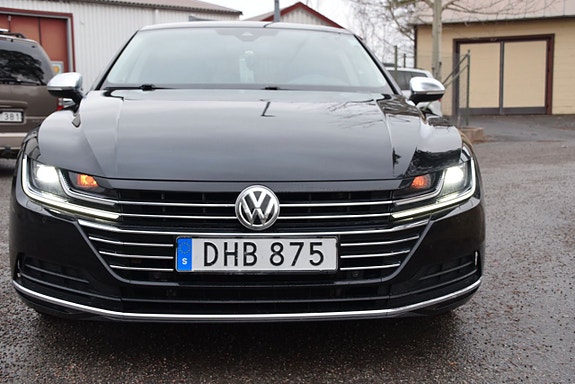 Volkswagen Arteon 2 of 5