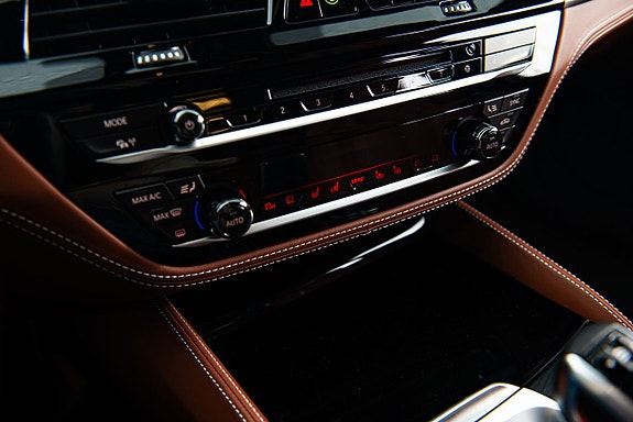 BMW M5 25 of 30