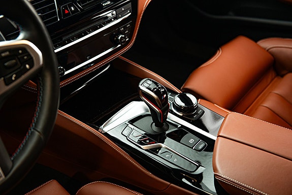 BMW M5 9 of 30