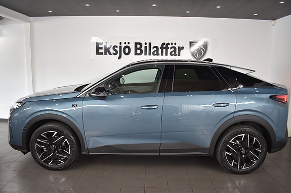 Peugeot 3008 3 of 5