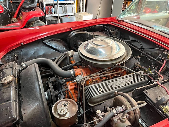Ford Thunderbird 17 of 23