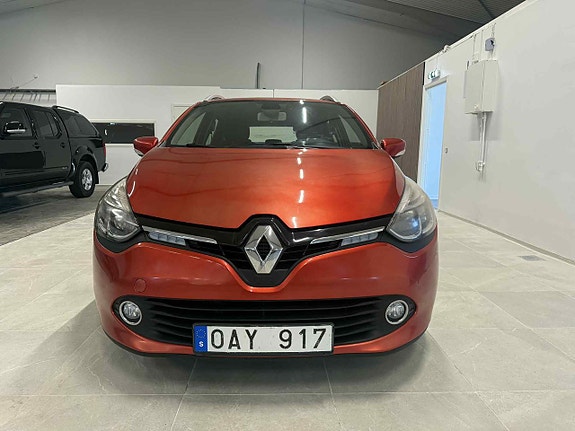 Renault Clio 2 of 12