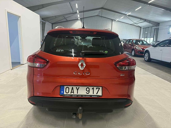 Renault Clio 6 of 12