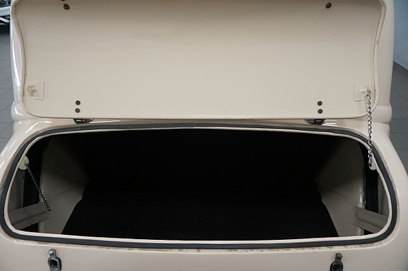 Ford Model 48 17 of 30