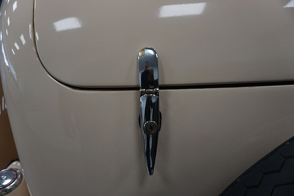 Ford Model 48 19 of 30