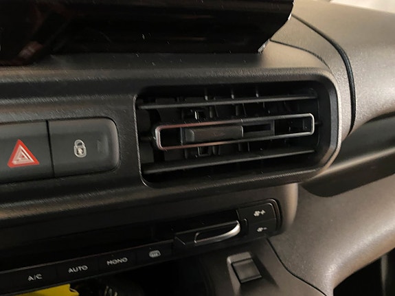 Peugeot Partner 26 of 30
