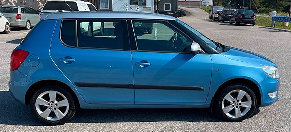 Skoda Fabia 3 of 5