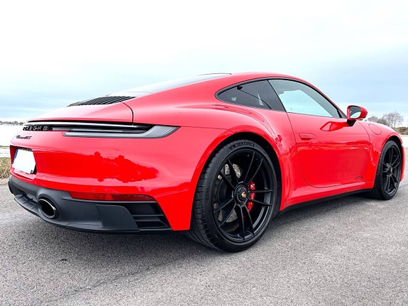 Porsche 911 9 of 13