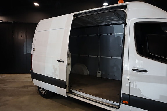 Mercedes-Benz Sprinter 211 10 of 20