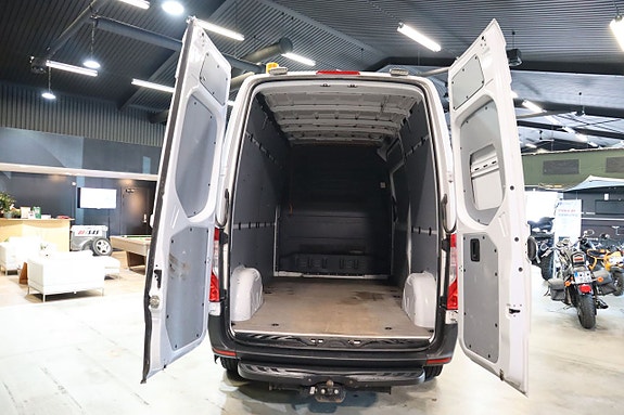 Mercedes-Benz Sprinter 211 7 of 20