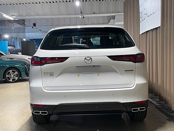 Mazda CX-60 4 of 5