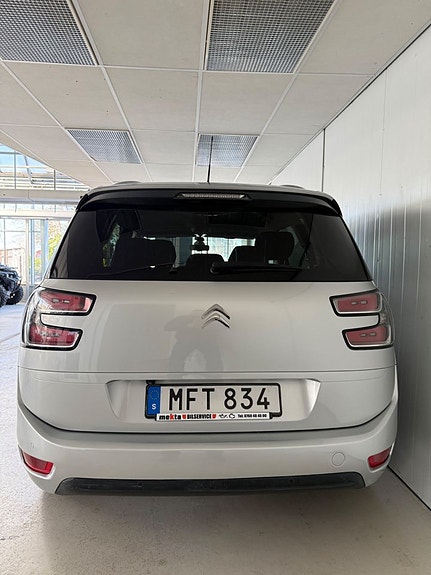 Citroen Grand C4 Picasso 13 of 18