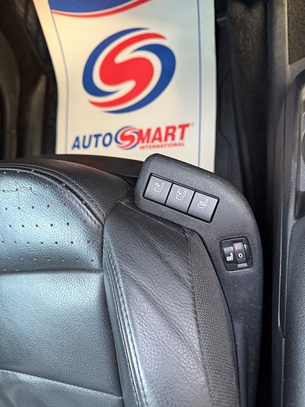 Citroen Grand C4 Picasso 17 of 18