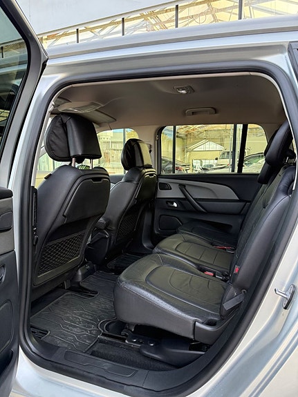 Citroen Grand C4 Picasso 8 of 18