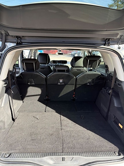 Citroen Grand C4 Picasso 16 of 18