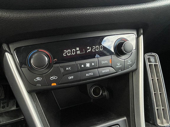 Suzuki S-Cross 24 of 26