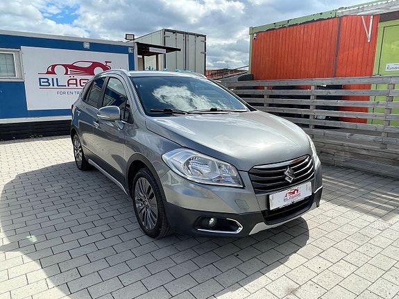 Suzuki S-Cross 5 of 26