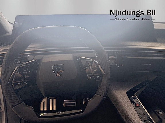 Peugeot 3008 8 of 12