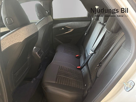 Peugeot 3008 7 of 12
