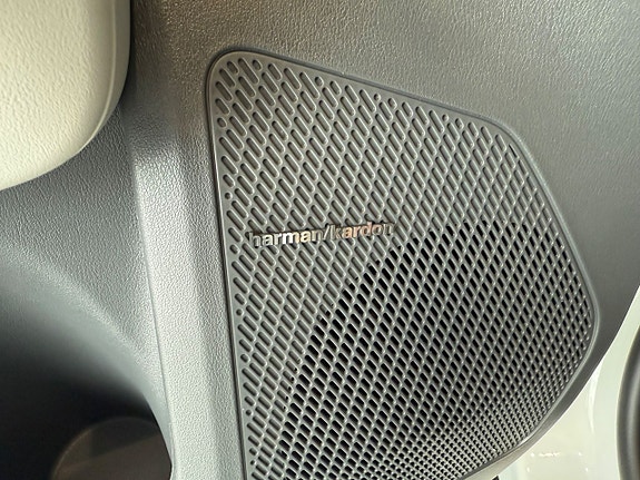 Kia EV3 6 of 13