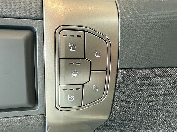 Kia EV3 7 of 13