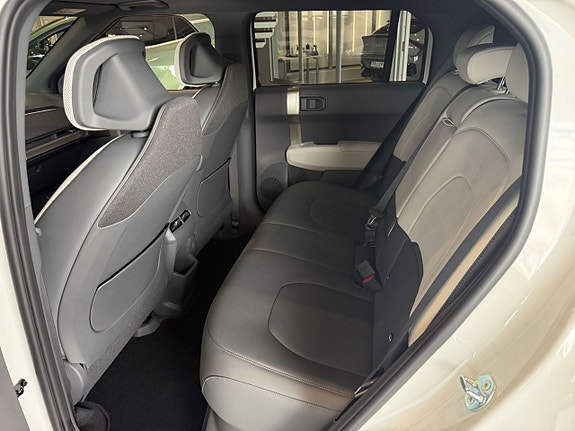 Kia EV3 8 of 13