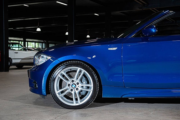 BMW 135i 21 of 24