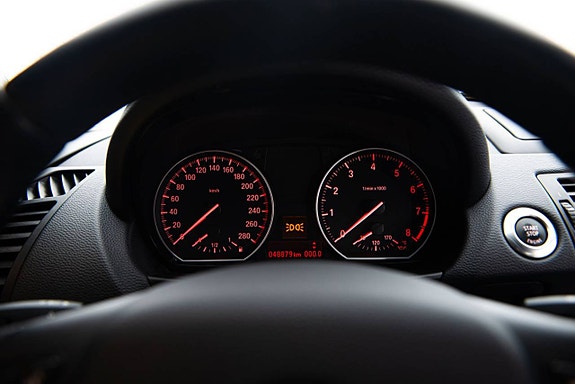 BMW 135i 17 of 24