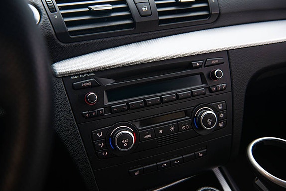 BMW 135i 20 of 24