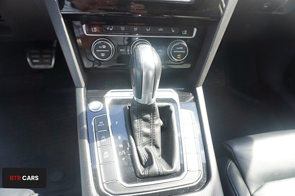 Volkswagen Passat Alltrack 10 of 10