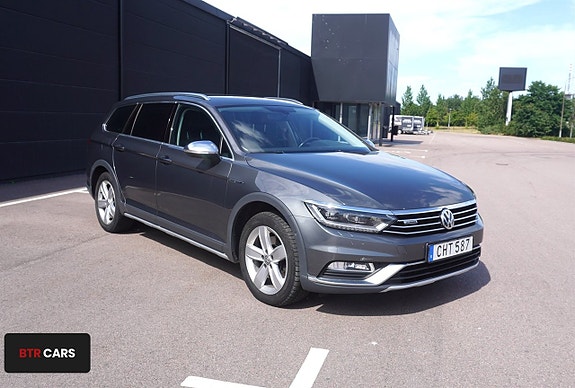 Volkswagen Passat Alltrack 6 of 10