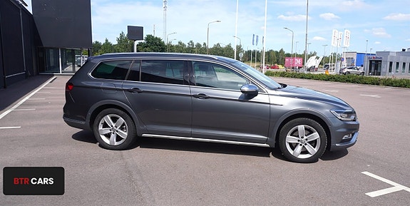 Volkswagen Passat Alltrack 5 of 5