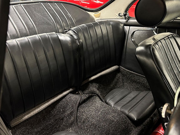 Porsche 356 13 of 21