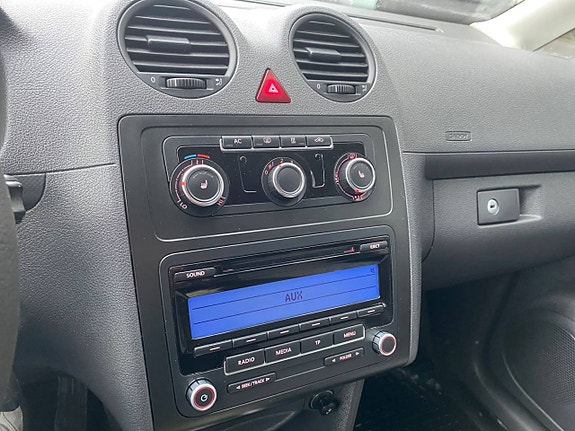 Volkswagen Caddy 8 of 12