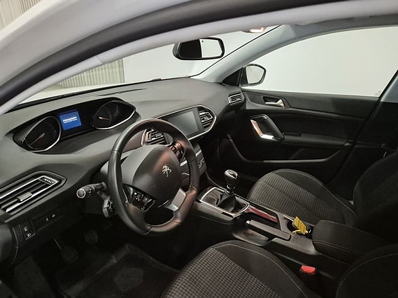 Peugeot 308 10 of 10