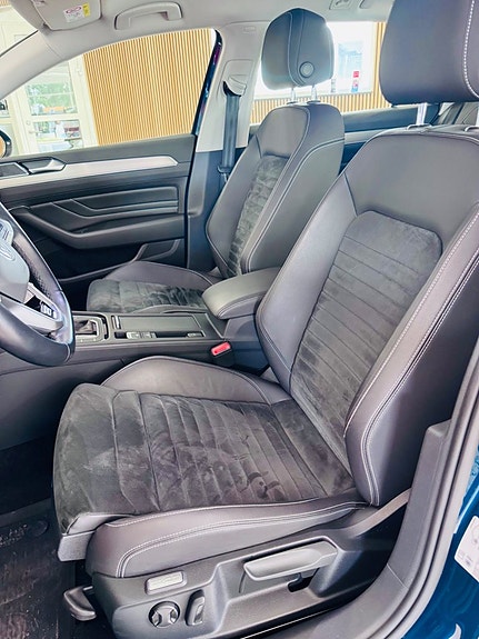 Volkswagen Passat 18 of 18