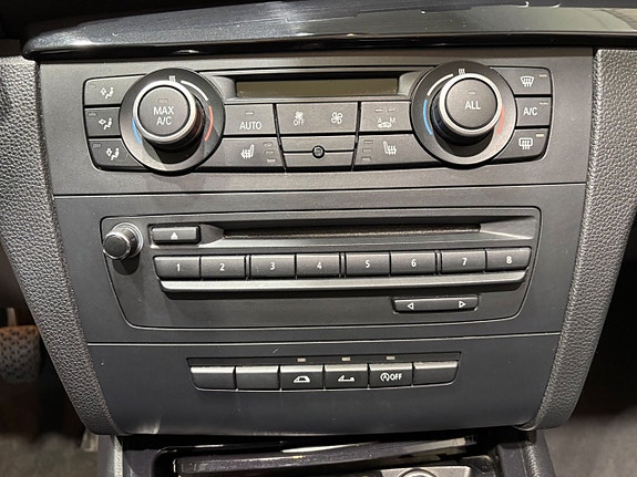 BMW 118i 19 of 27