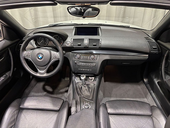 BMW 118i 15 of 27