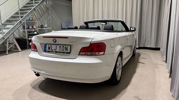 BMW 118i 5 of 5