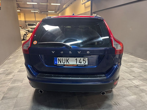 Volvo XC60 5 of 8