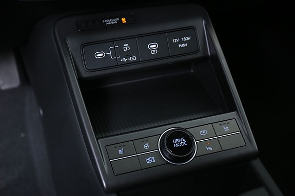 Hyundai Kona 16 of 21