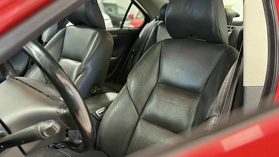 Volvo S60 10 of 19