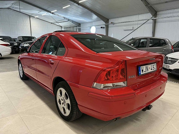 Volvo S60 9 of 19