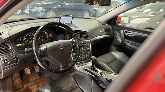 Volvo S60 12 of 19